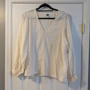 Old Navy Elegant Cream V-Neck Women's Top - Sz XL NWT!